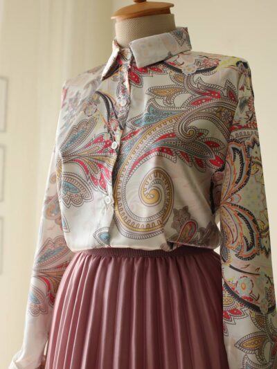 Elegant blouse