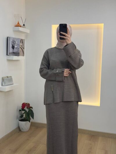 سوت قطعتين من صوف تريكو الناعم